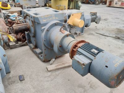 Industrial Gearboxes in Good Condition